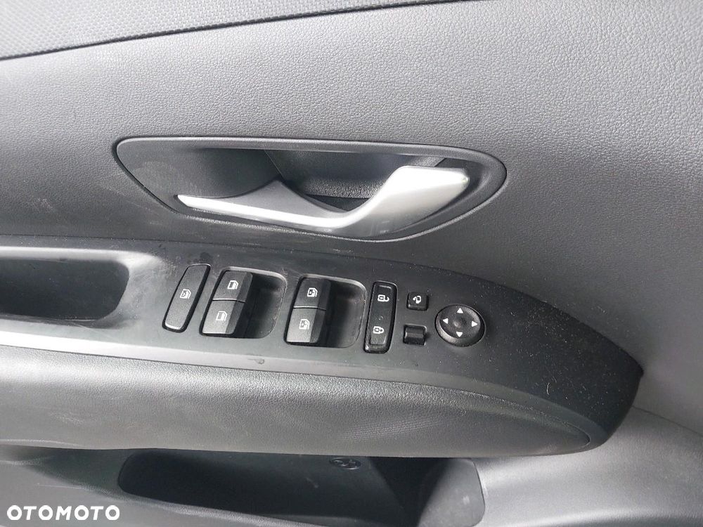 Hyundai Tucson 1.6 T-GDi 48V-Hybrid 4WD DCT Trend - 12