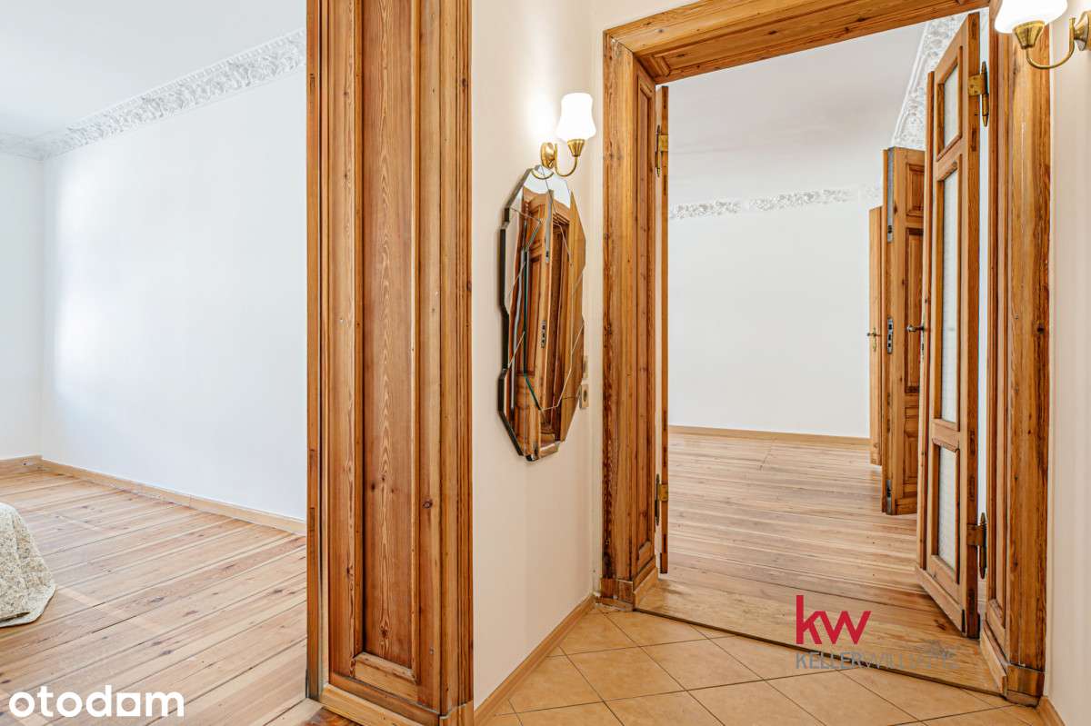 Przestronne w kamienicy 131,10 m2 centrum