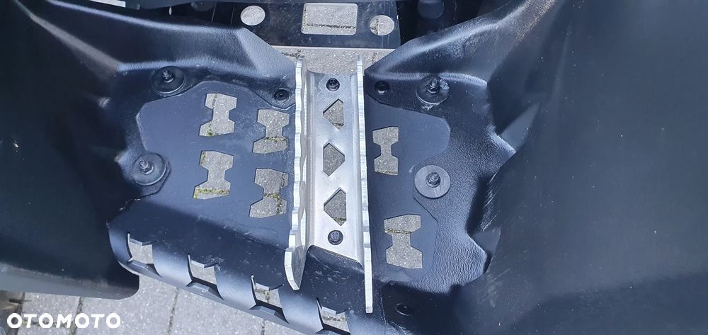 Can-Am Outlander - 22