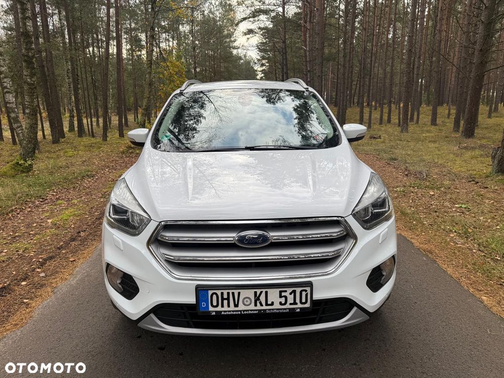 Ford Kuga 2.0 TDCi 2x4 Titanium - 3