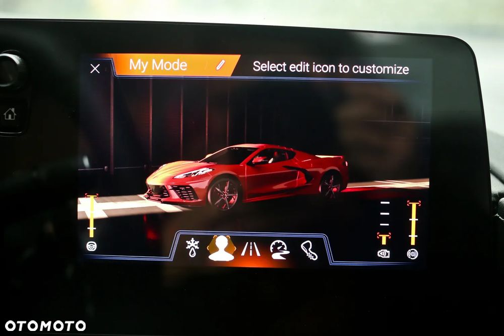 Chevrolet Corvette - 15