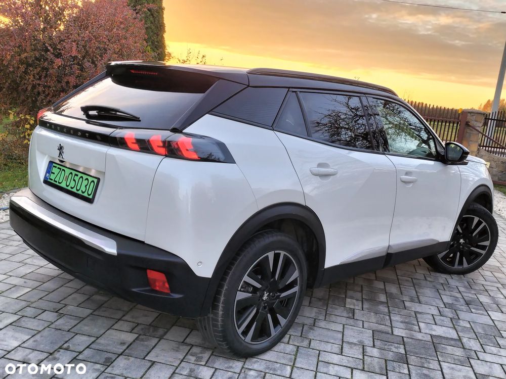 Peugeot 2008 136 GT - 8