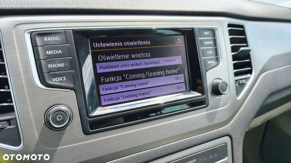 Volkswagen Golf Sportsvan - 25