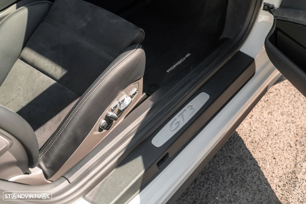 Porsche 911 (991) GT3 - 17