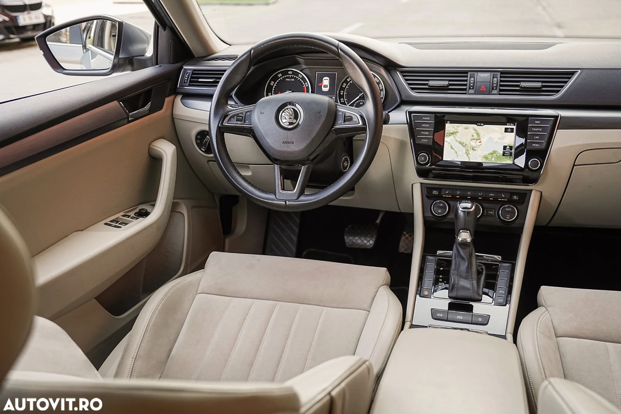 Skoda Superb 1.4 TSI ACT DSG SportLine - 6