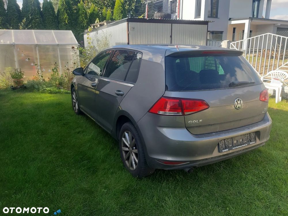 Volkswagen Golf 1.6 TDI 4Motion BlueMotion Technology Lounge - 4