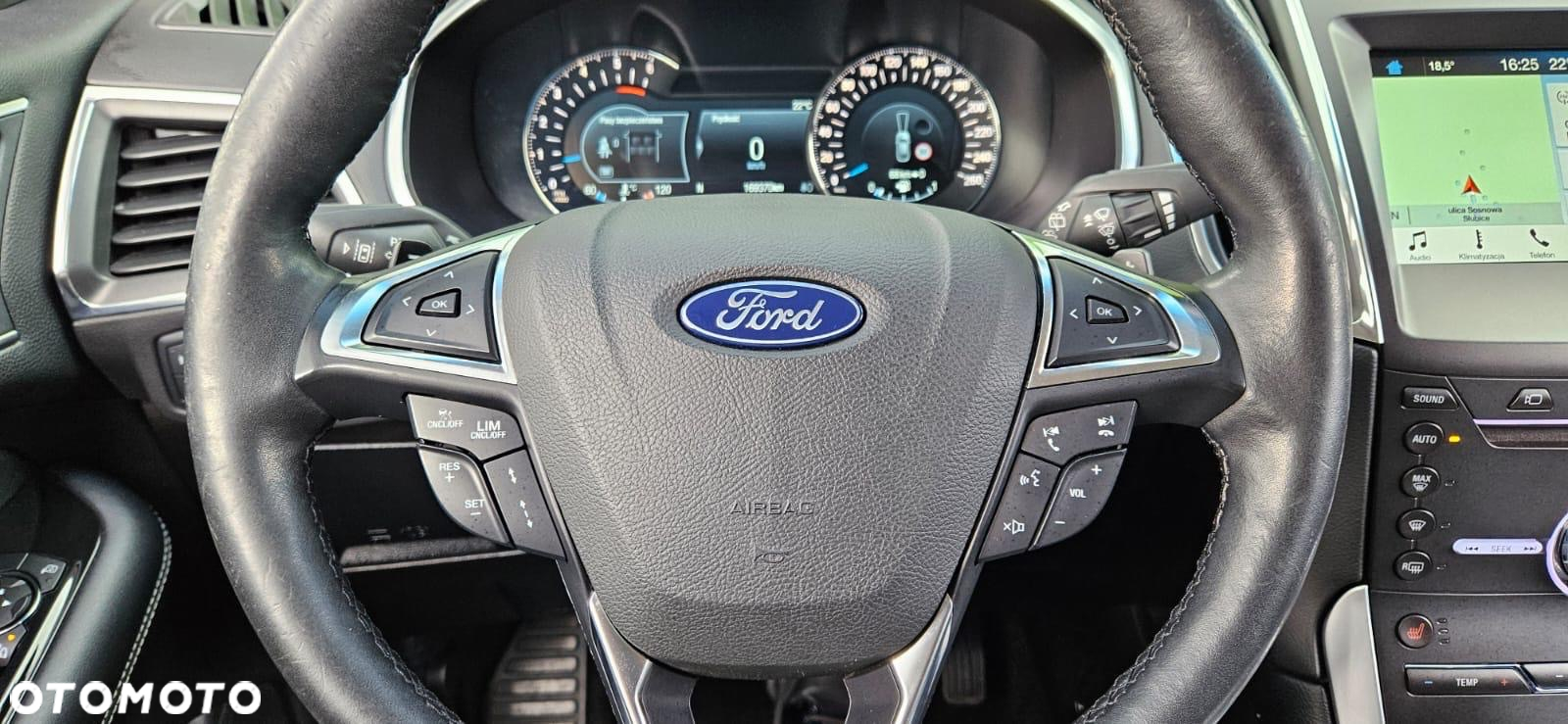 Ford Edge 2.0 TDCi Bi-Turbo 4x4 Titanium - 25