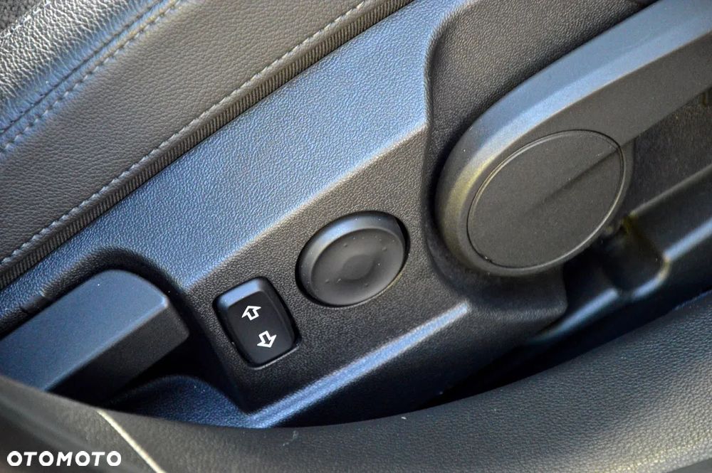 Opel Insignia 2.0 CDTI Cosmo S&S - 16