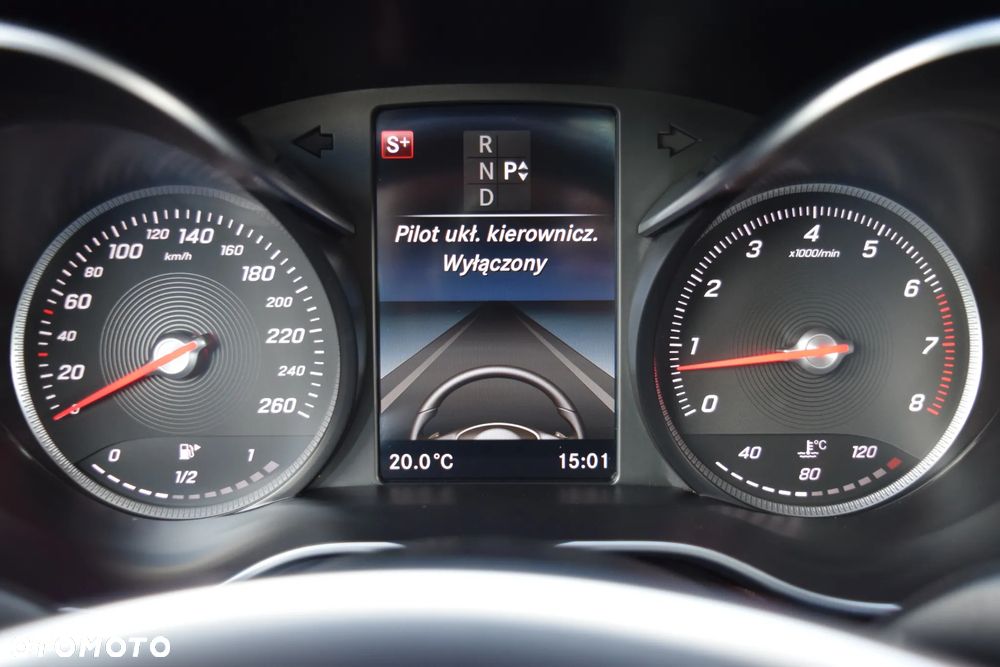 Mercedes-Benz Klasa C 200 9G-TRONIC AMG Line - 35