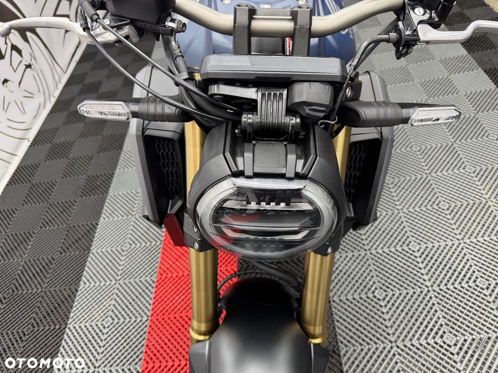 Honda CB - 9