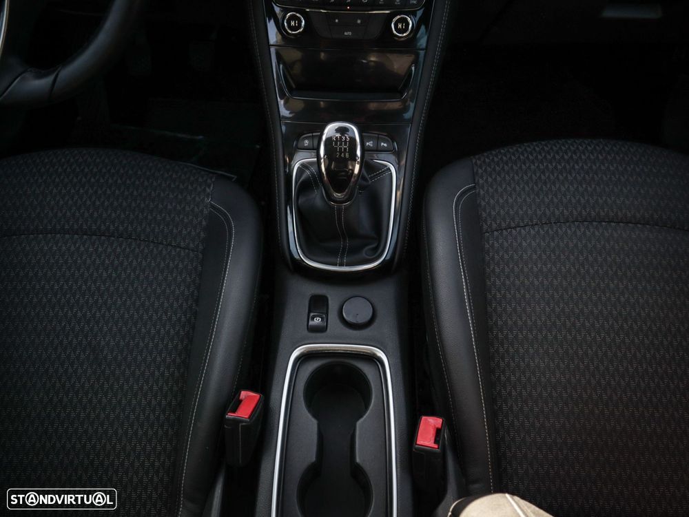 Opel Astra 1.6 CDTI Innovation S/S - 30