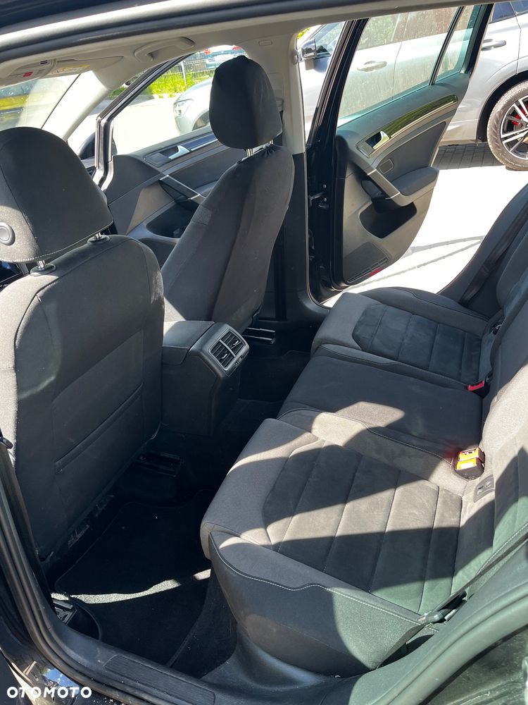 Volkswagen Golf - 19