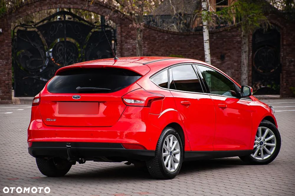 Ford Focus 1.5 EcoBlue Start-Stopp-System TITANIUM - 14