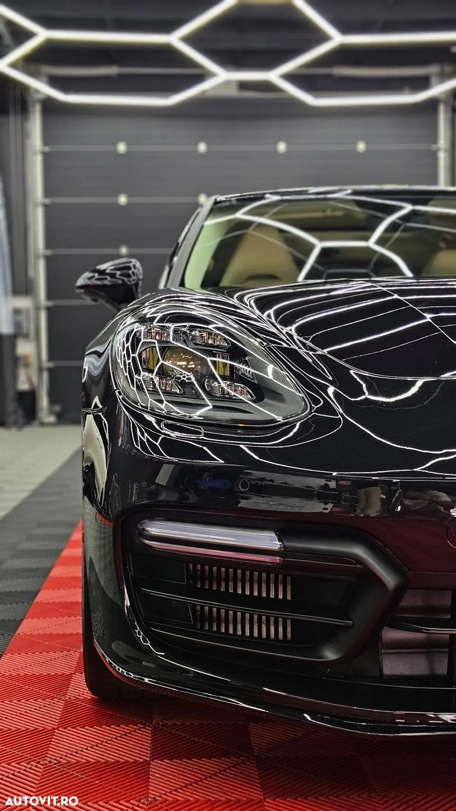 Porsche Panamera 4S - 5