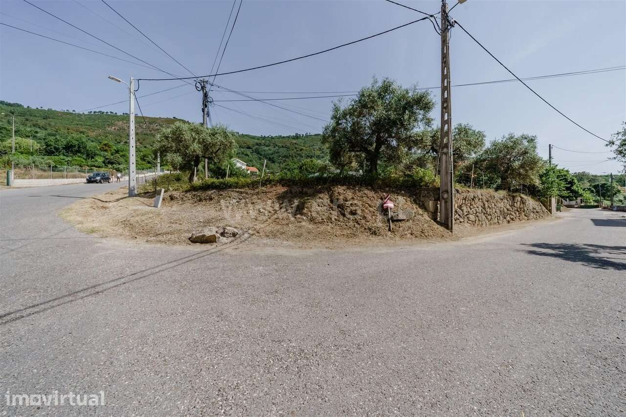 Lote / Fundão, Alpedrinha - Grande imagem: 4/9