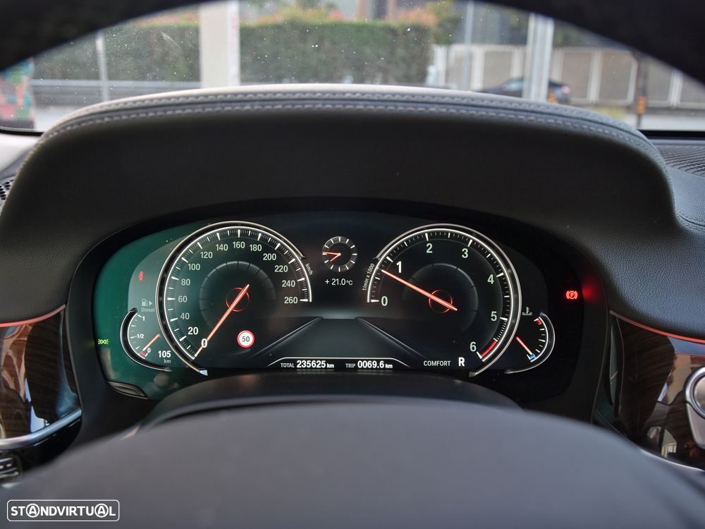 BMW 730 d - 28