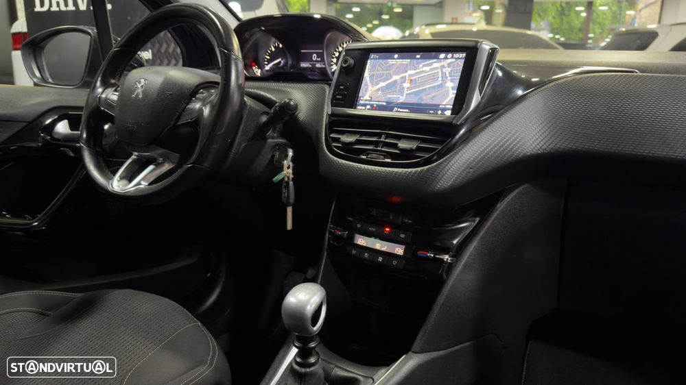 Peugeot 208 1.5 BlueHDi Allure - 29