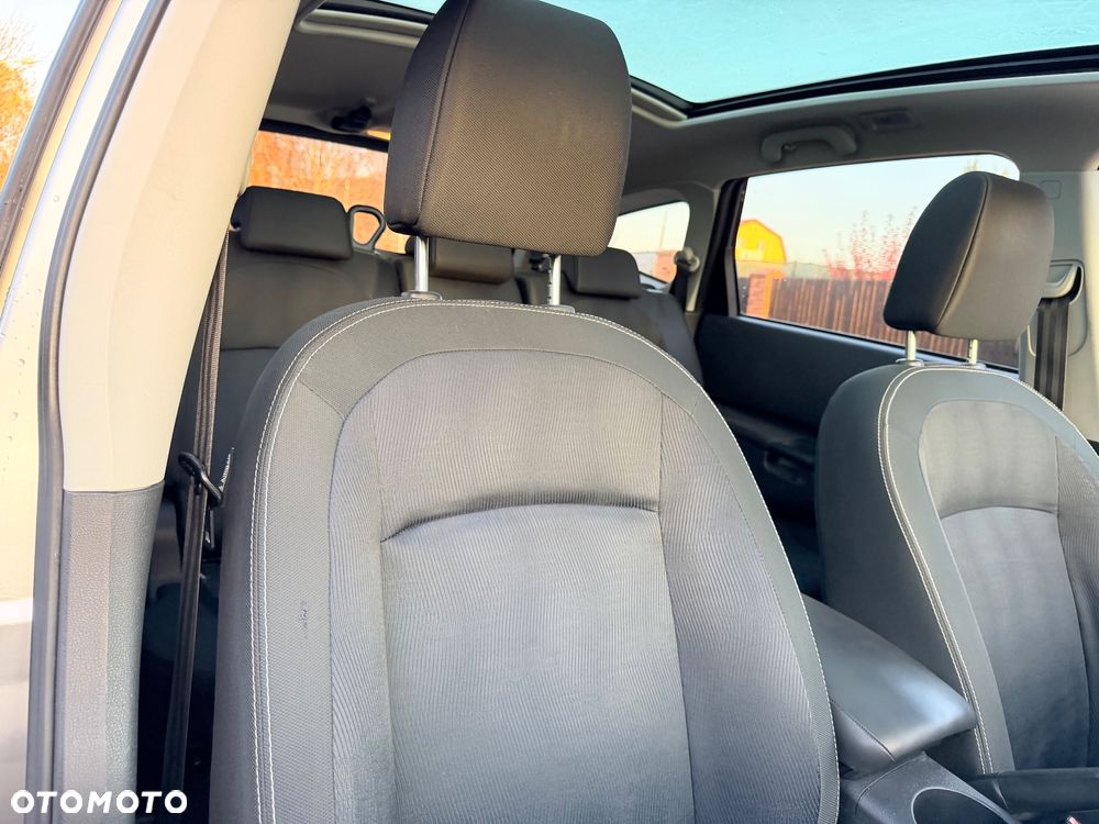 Nissan Qashqai+2 - 16