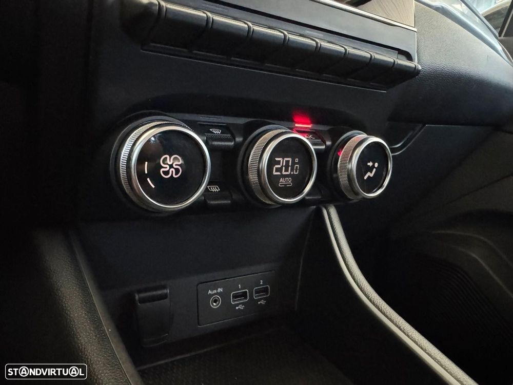 Renault Captur 1.0 TCe Exclusive - 16