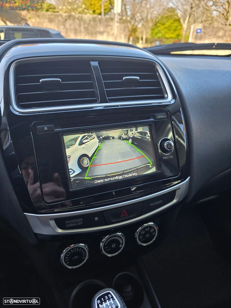 Mitsubishi ASX 1.6 DI-D Tokyo Edition - 17