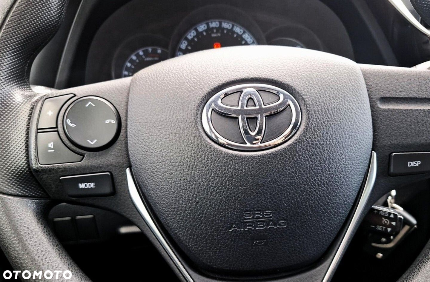 Toyota Auris 1.6 Active - 19