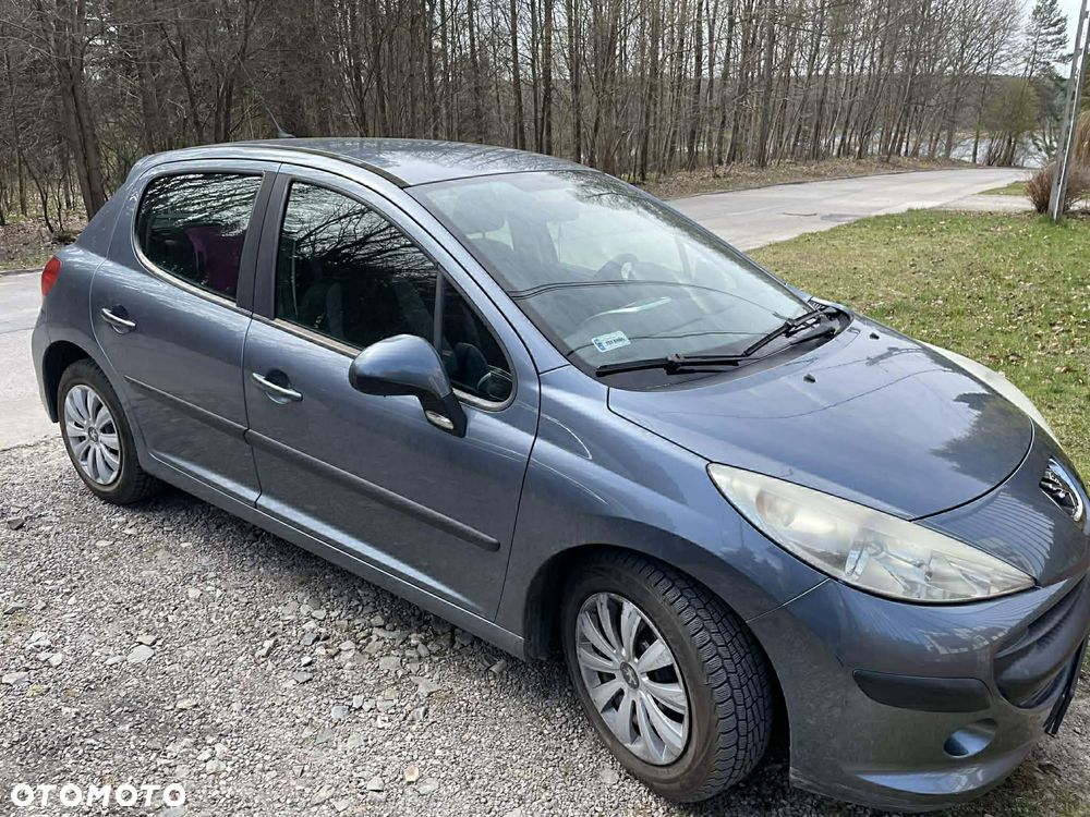 Peugeot 207 - 2