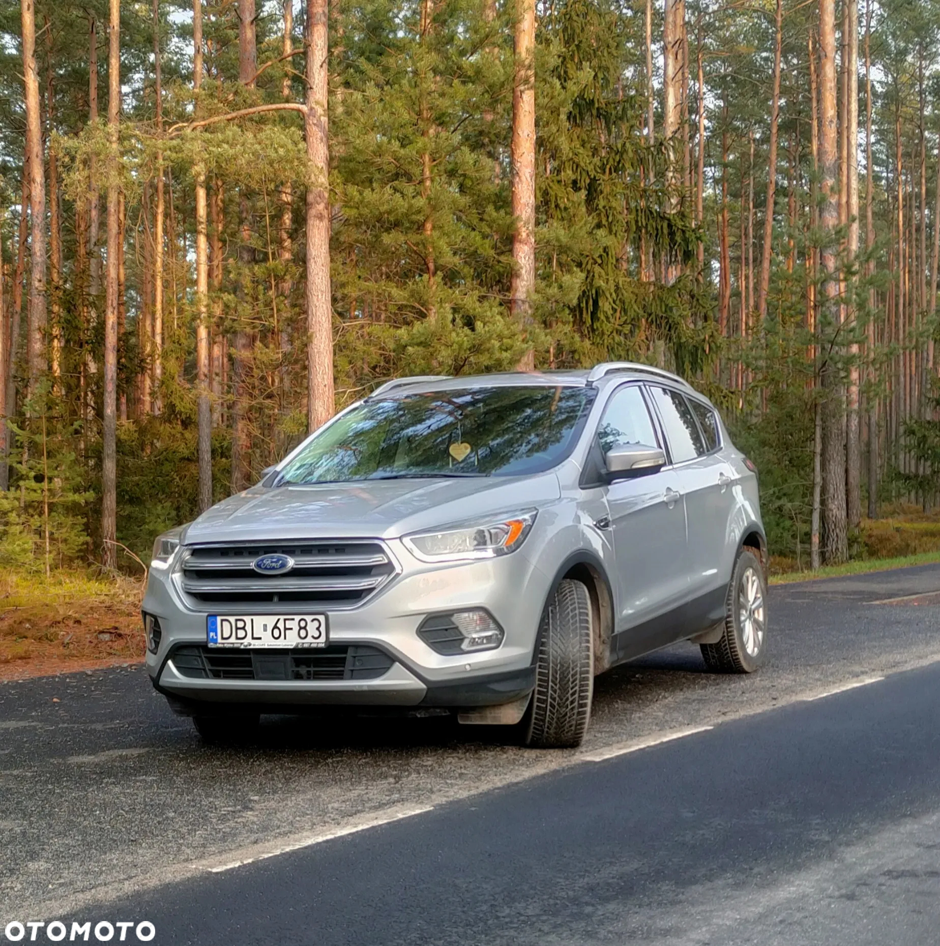 Ford Escape 2.0 EcoBoost AWD Titanium - 4