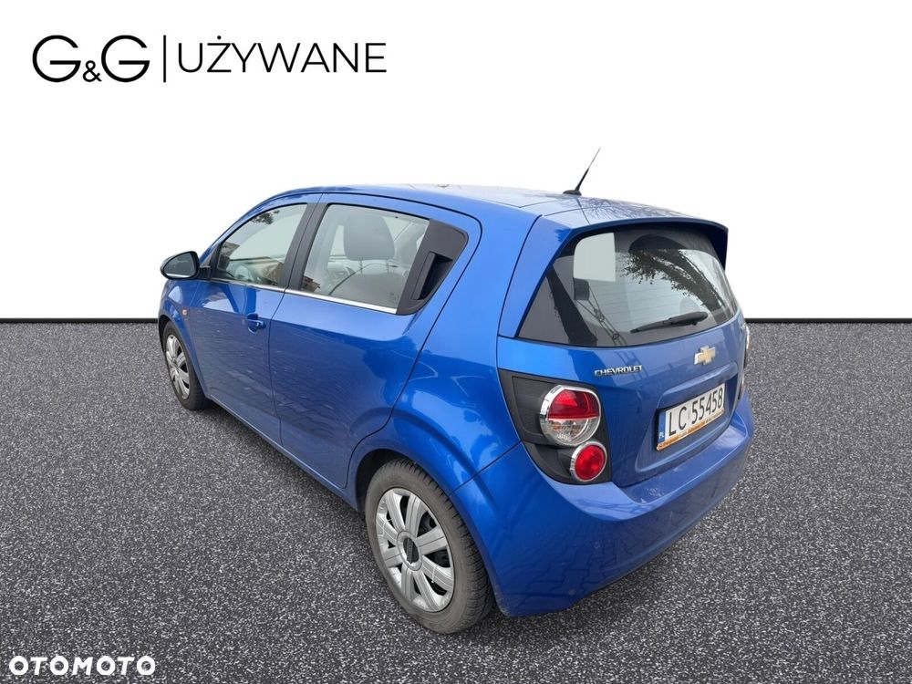 Chevrolet Aveo - 3