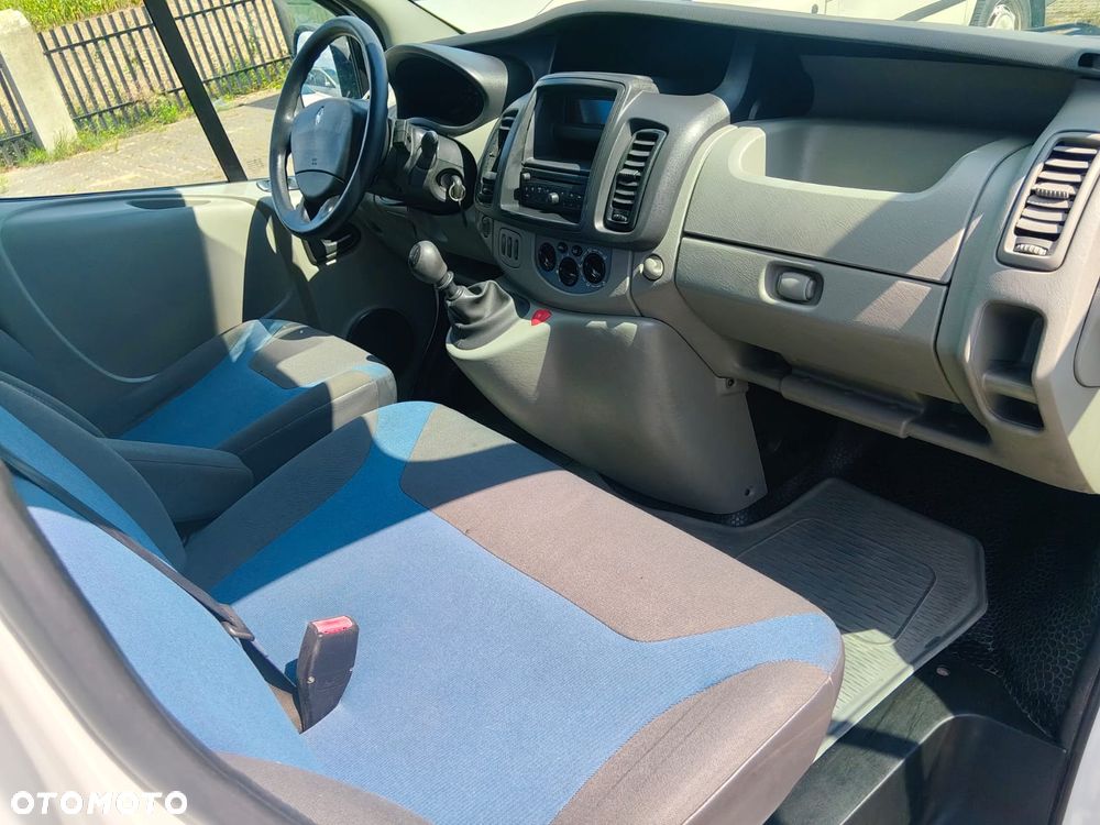 Renault Trafic L2H1 - 16