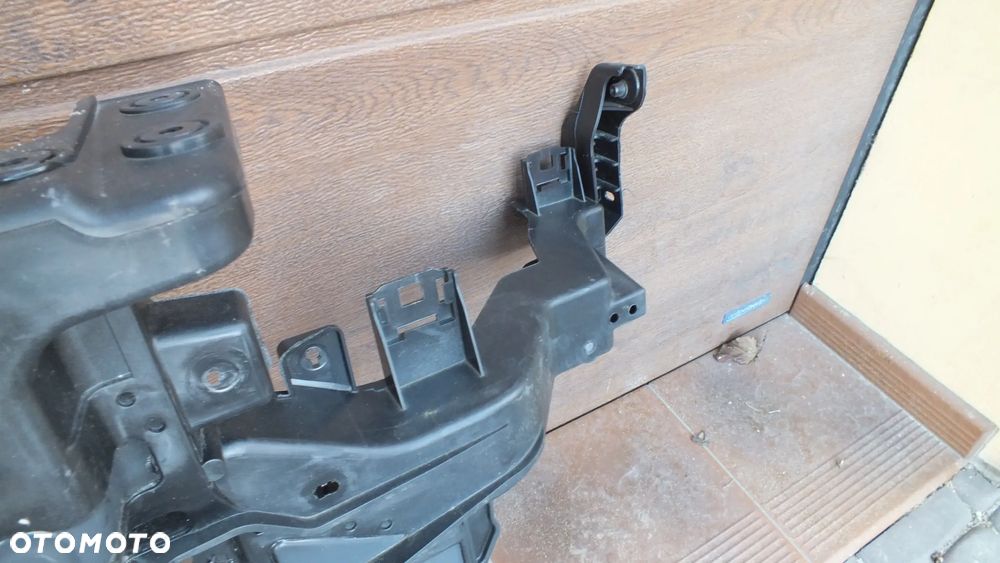 Pas przedni wzmocnienie Kia Niro Lift  64101-Q4000 - 4