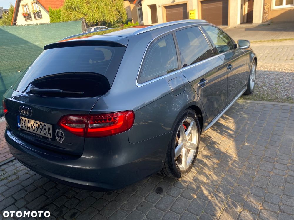 Audi A4 - 4