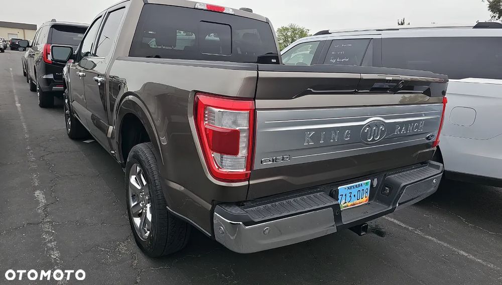 Ford F150 - 4