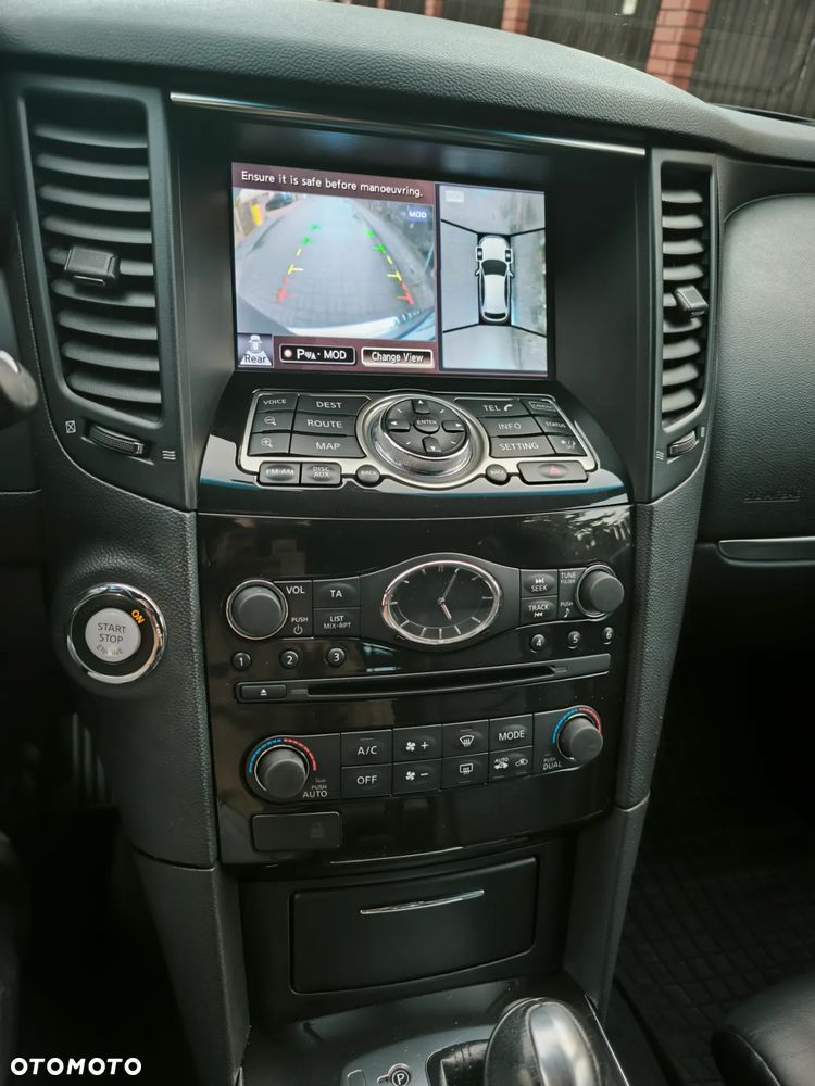 Infiniti QX70 3.0d S Premium - 20