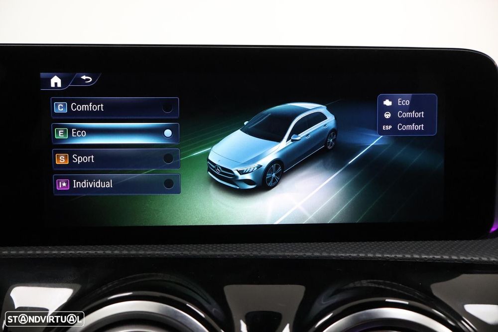 Mercedes-Benz A 200 AMG Line Aut. - 24