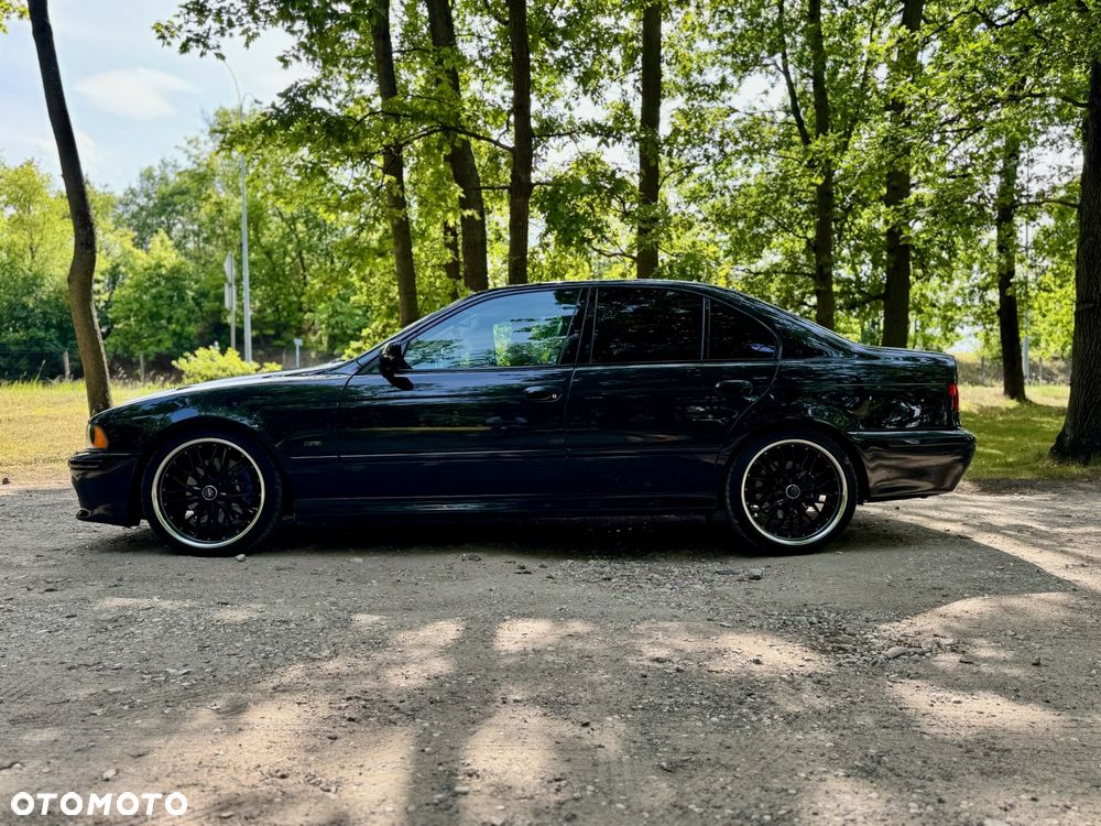 BMW Seria 5 - 11