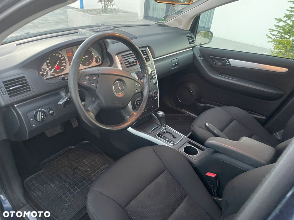 Mercedes-Benz Klasa B 200 CDI DPF Autotronic Special Edition - 5