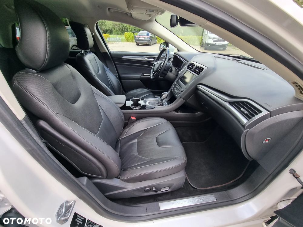 Ford Mondeo - 14
