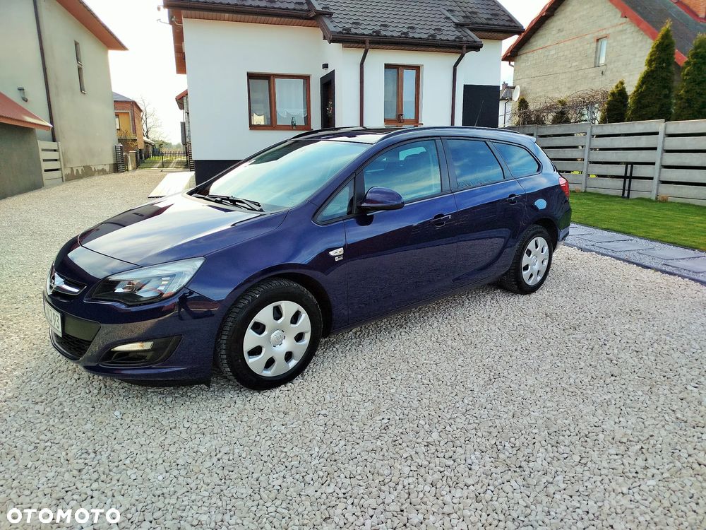 Opel Astra 1.4 Turbo 150 Jahre - 25