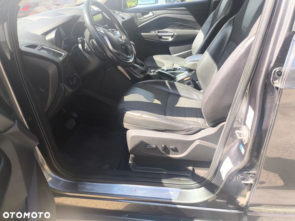 Ford Kuga 2.0 TDCi 4WD Titanium - 6