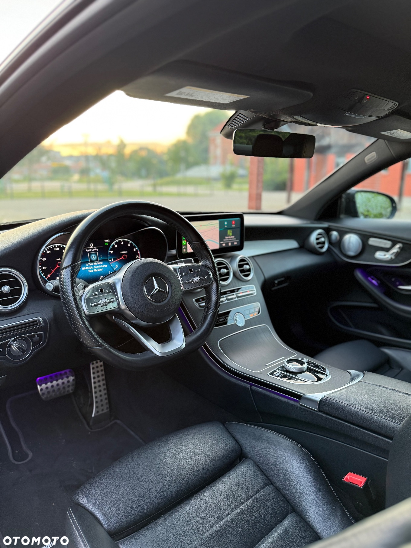 Mercedes-Benz Klasa C 300 Coupe 9G-TRONIC AMG Line - 6