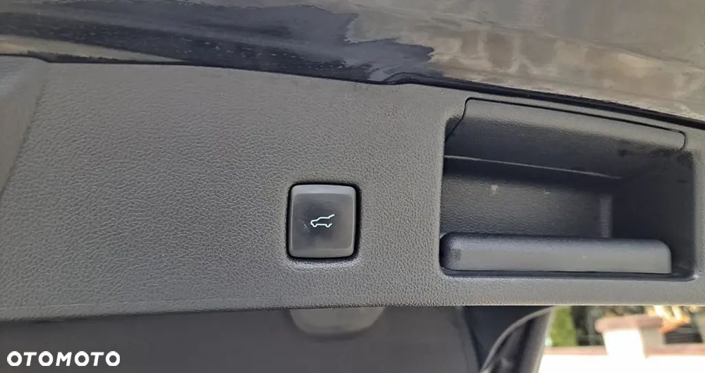 Ford Kuga 2.0 EcoBlue AWD Titanium X - 12