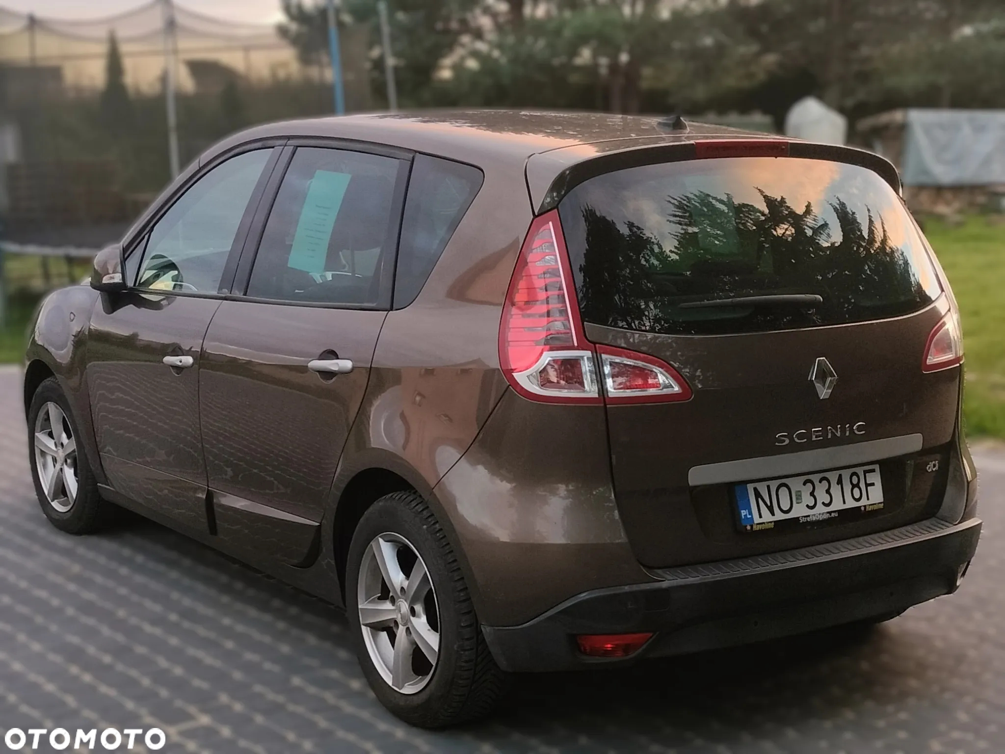 Renault Scenic 1.9 dCi Privilege - 3