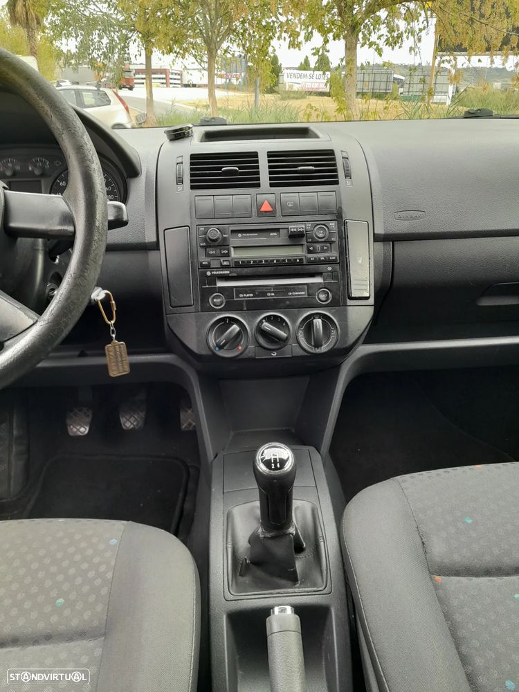 VW Polo 1.2 Confortline - 11