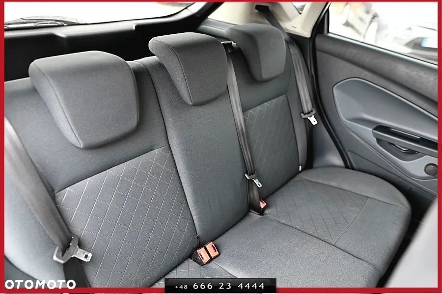 Ford Fiesta 1.4 Champions Edition - 23