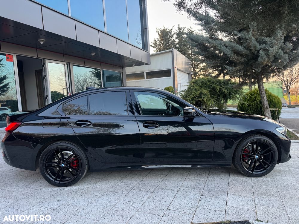 BMW Seria 3 320i Aut. Luxury Line - 23