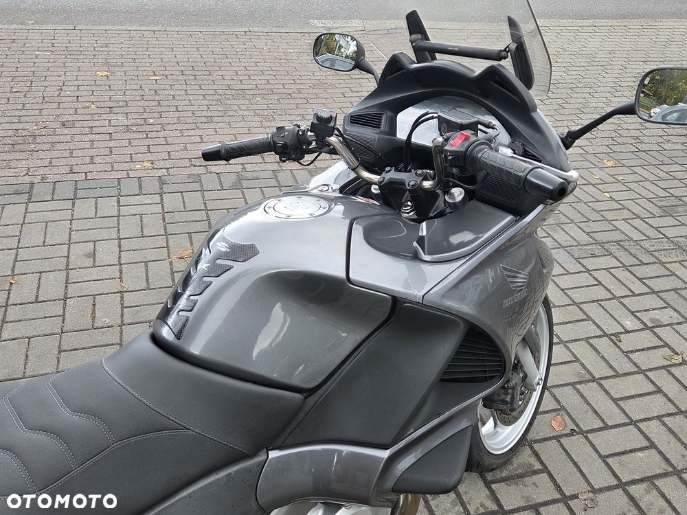 Honda Deauville - 19