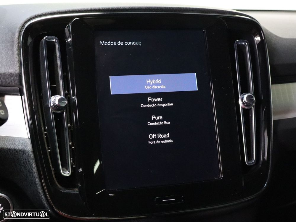 Volvo XC 40 1.5 T4 PHEV Core - 16