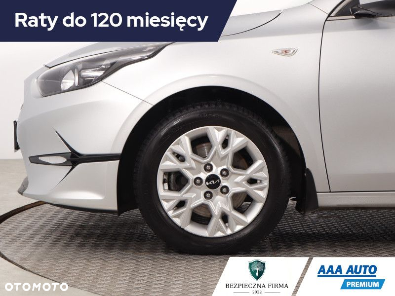 Kia Ceed - 16