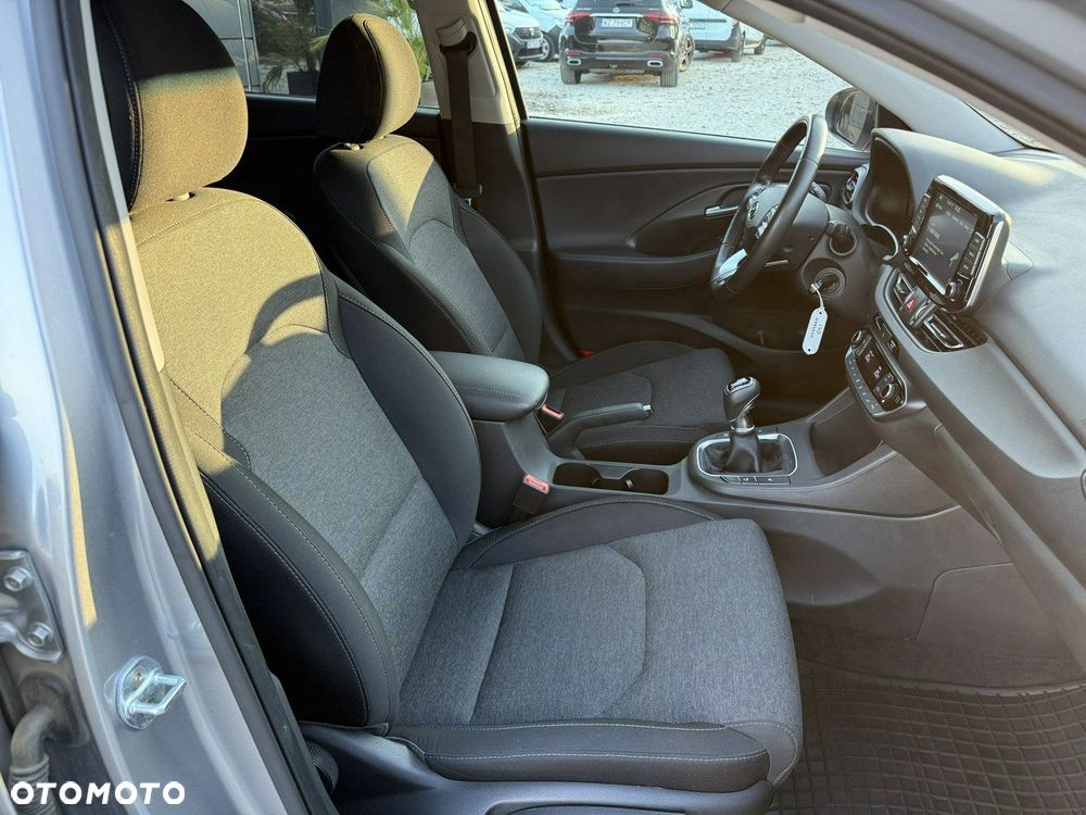 Hyundai i30 - 16