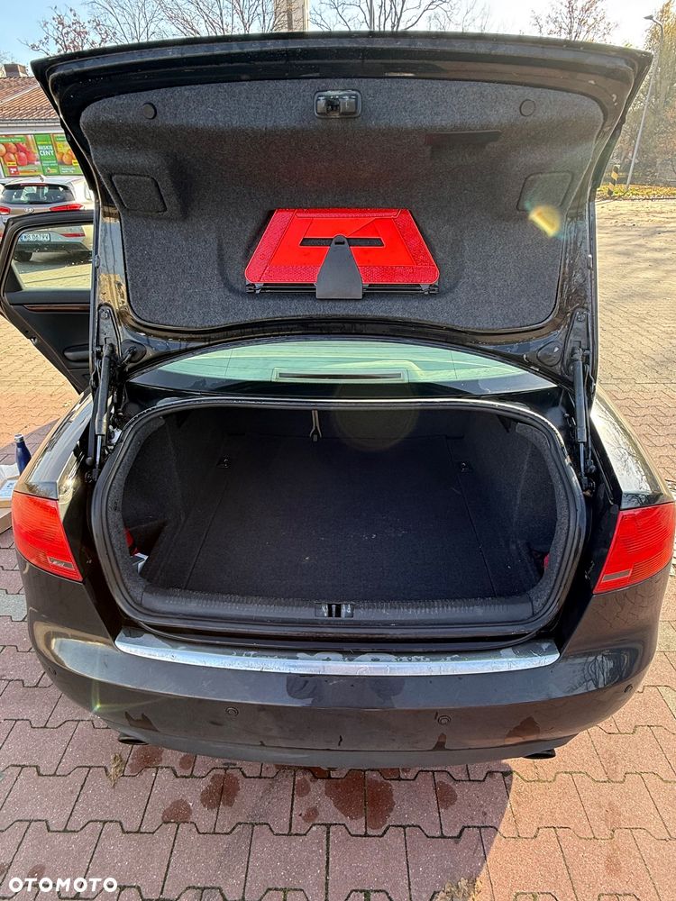 Audi A4 Avant 2.0T FSI - 6